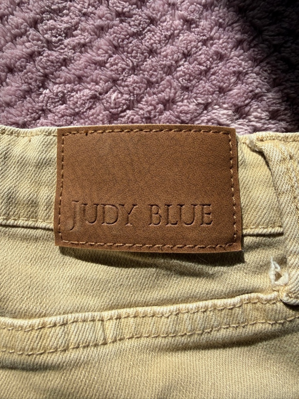 Judy Blue Women's Light Beige/Tan Jeans with Leather Patch